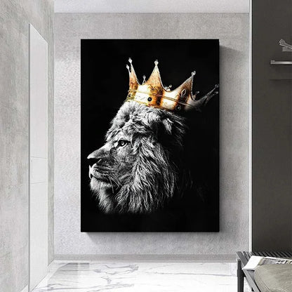 Modern Black White Wall Art Lion with Golden Crown Posters and Prints Luxury Animal Canvas Painting Pictrue Office Home Decor