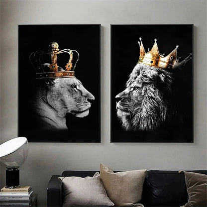 Modern Black White Wall Art Lion with Golden Crown Posters and Prints Luxury Animal Canvas Painting Pictrue Office Home Decor