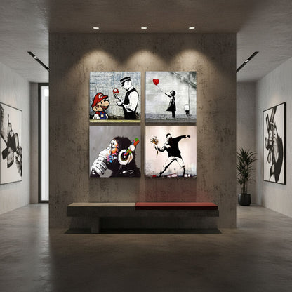 Set Quadri Banksy – Set da 4 Pannelli 30x30 cm | Street Art Moderna su Tela Pronta da Appendere